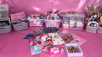 Cute Scoops Mystery Box