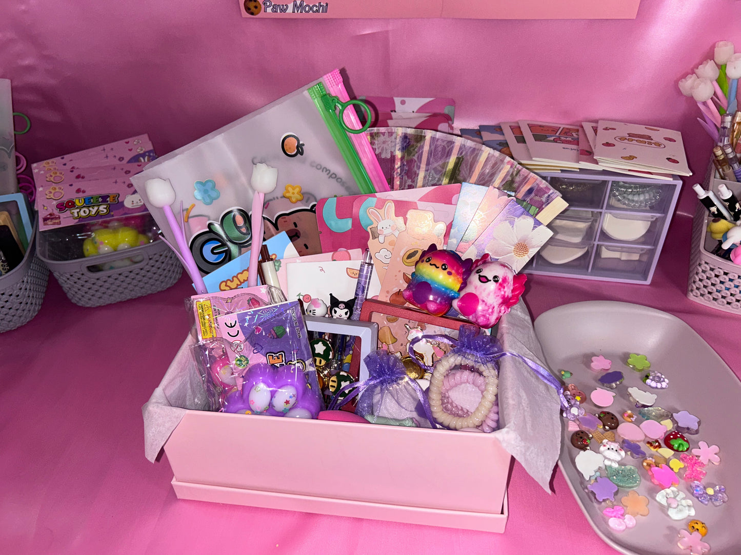 Cute Scoops Mystery Box