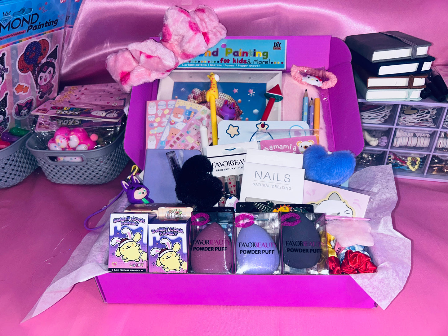 Cute Scoops Mystery Box